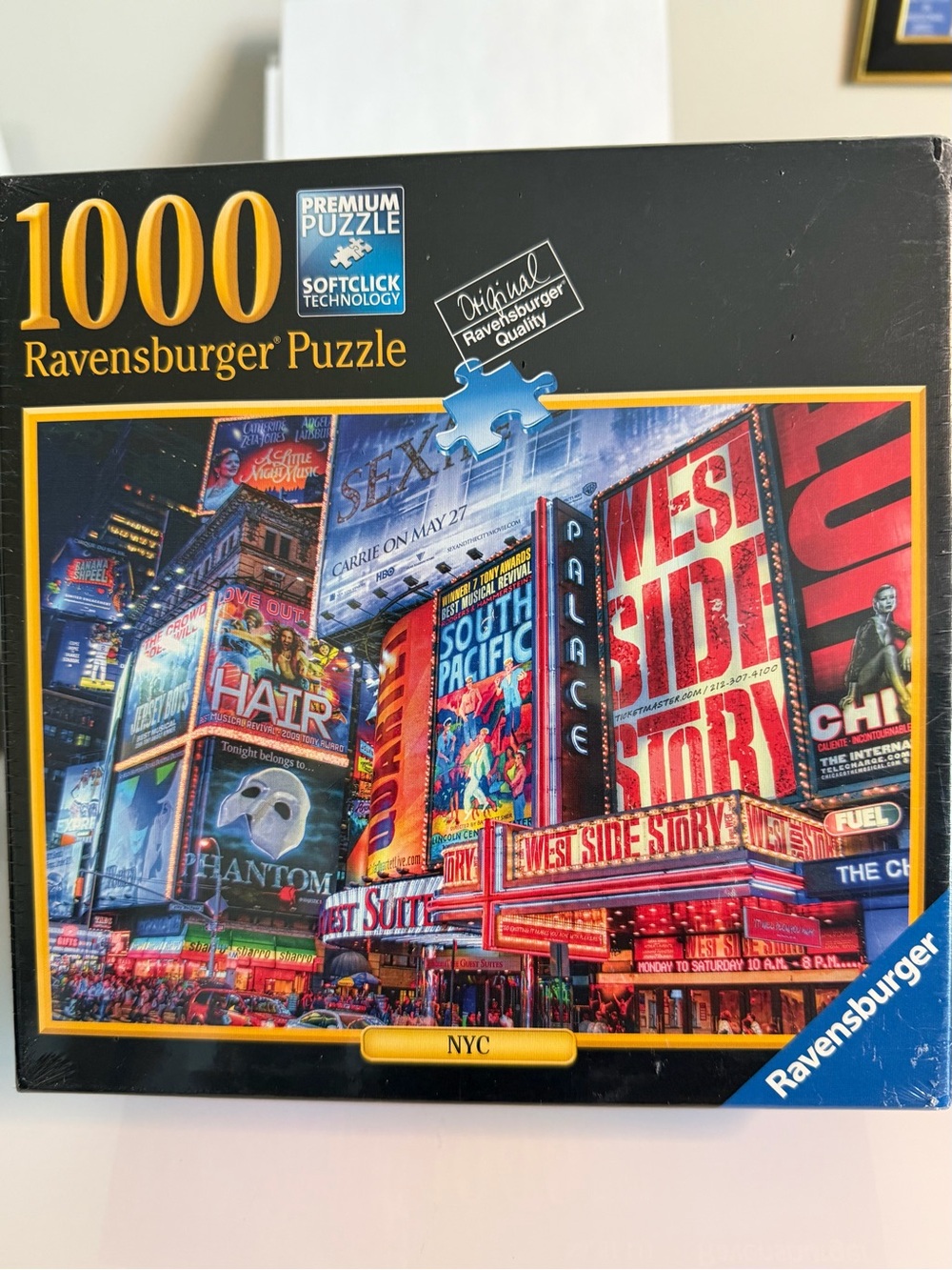 Ravensburger 1000-Piece NYC Skyline Puzzle - Colorful
